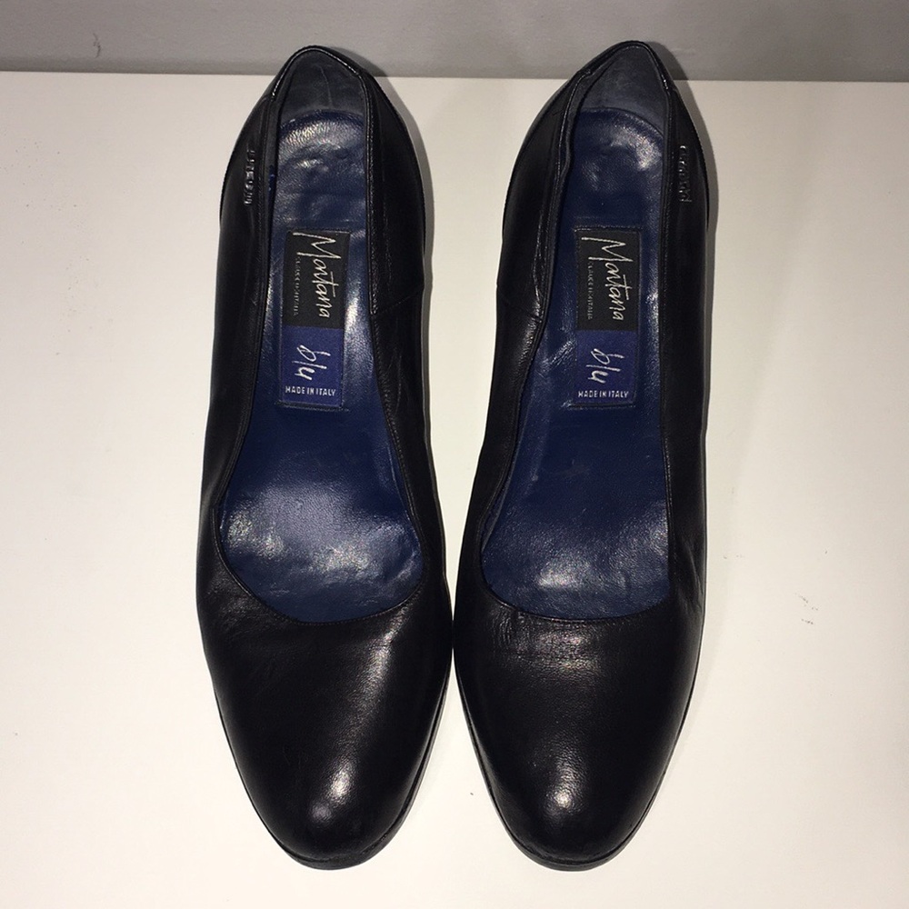 2 for $25 😍 Vintage Claude Montana Blu Pump Sz 6